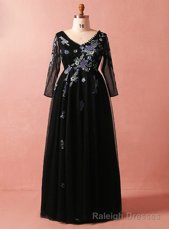 Plus Size Black Tulle Embroidery Long Sleeve V-neck Prom Dress Main image