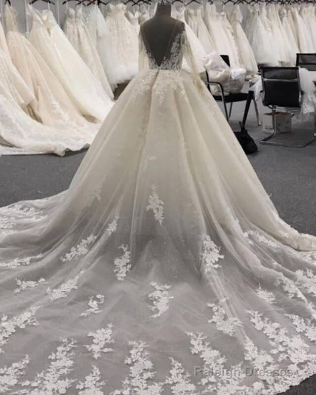 Poofy Lace Long Sleeve Wedding Dresses