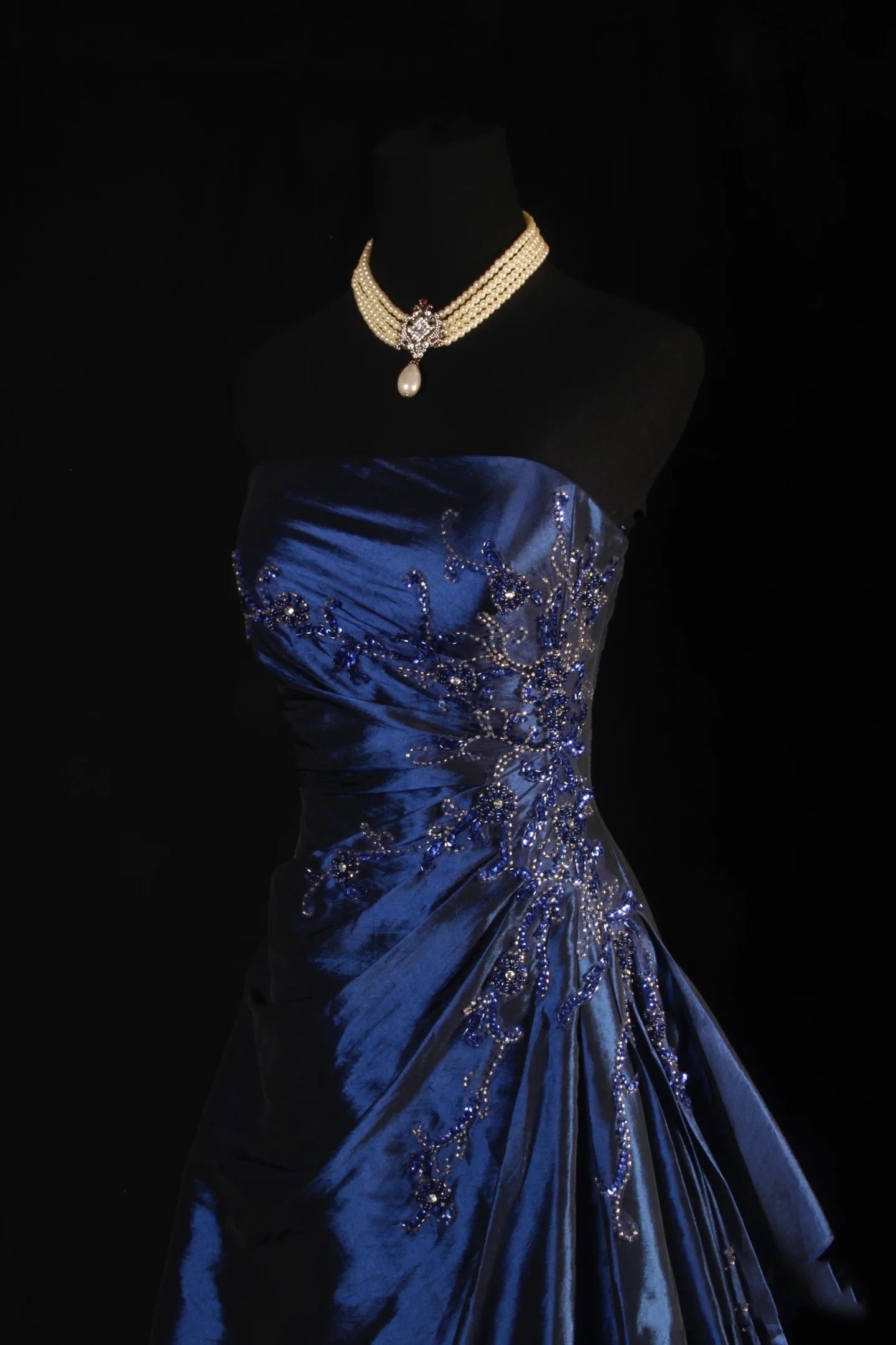 Pretty A-Line Sleeveless Navy Blue Prom Dresses Long Prom Dresses