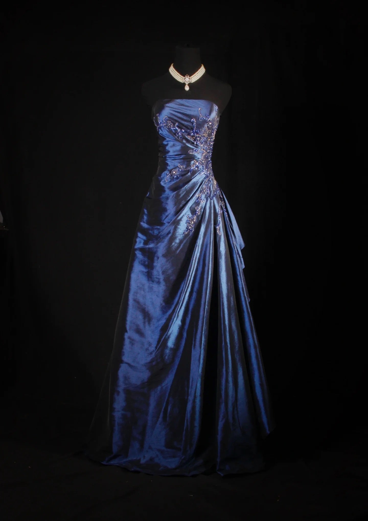 Pretty A-Line Sleeveless Navy Blue Prom Dresses Long Prom Dresses