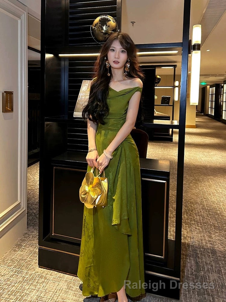 Pretty A line Off The Shoulder Satin Green Long Prom Dresses Satin Evening Gowns Secondary image