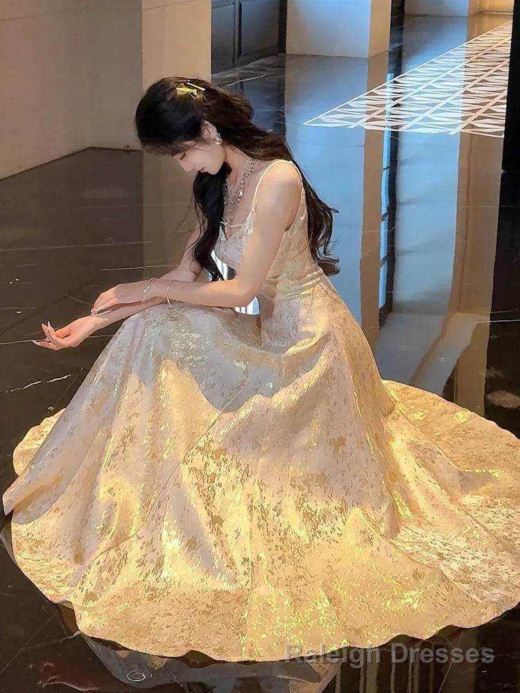 Pretty A Line Spaghetti Straps Lace Satin Prom Dresses Evening Gowns Secondary image