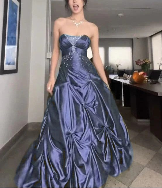 Pretty Forest Green A-Line Prom Dress Long With Silver Beads Sweet Strapless Satin Prom Dress