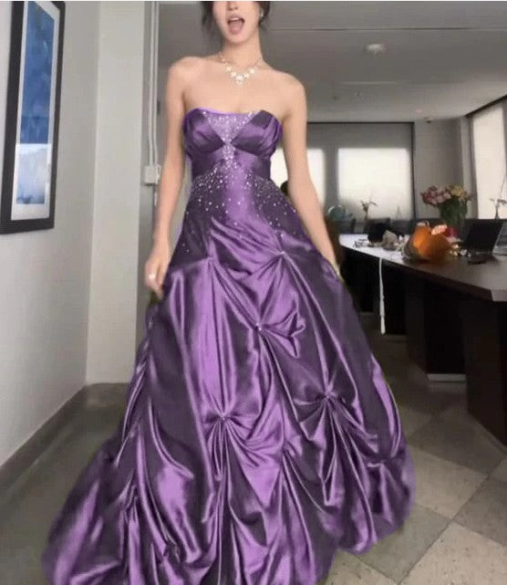 Pretty Forest Green A-Line Prom Dress Long With Silver Beads Sweet Strapless Satin Prom Dress