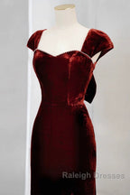 Pretty Mermaid Burgundy Velvet Slit Prom Dresses