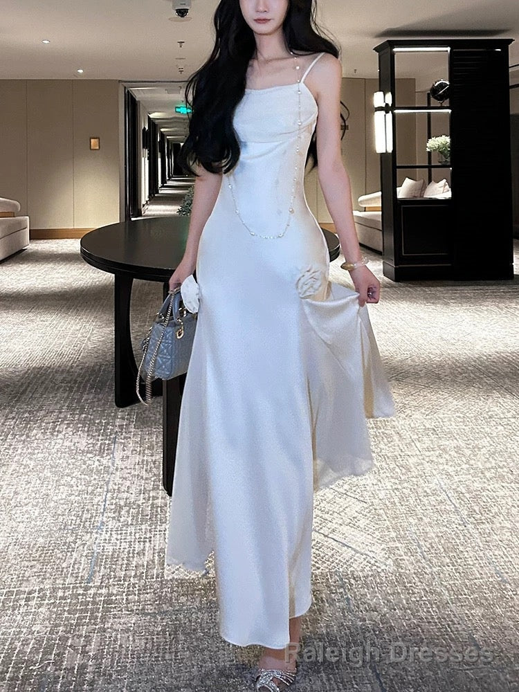 Pretty Mermaid Spaghetti Straps White Satin Prom Dresses Long Prom Gown