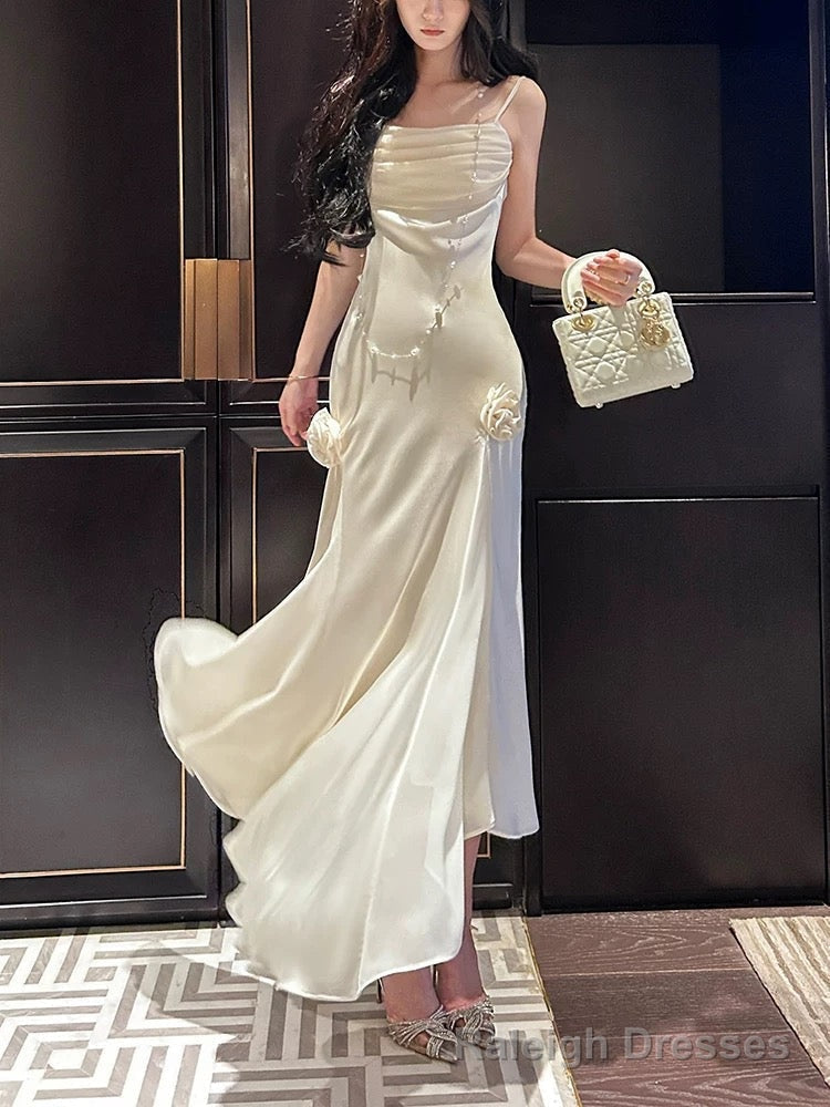 Pretty Mermaid Spaghetti Straps White Satin Prom Dresses Long Prom Gown Main image