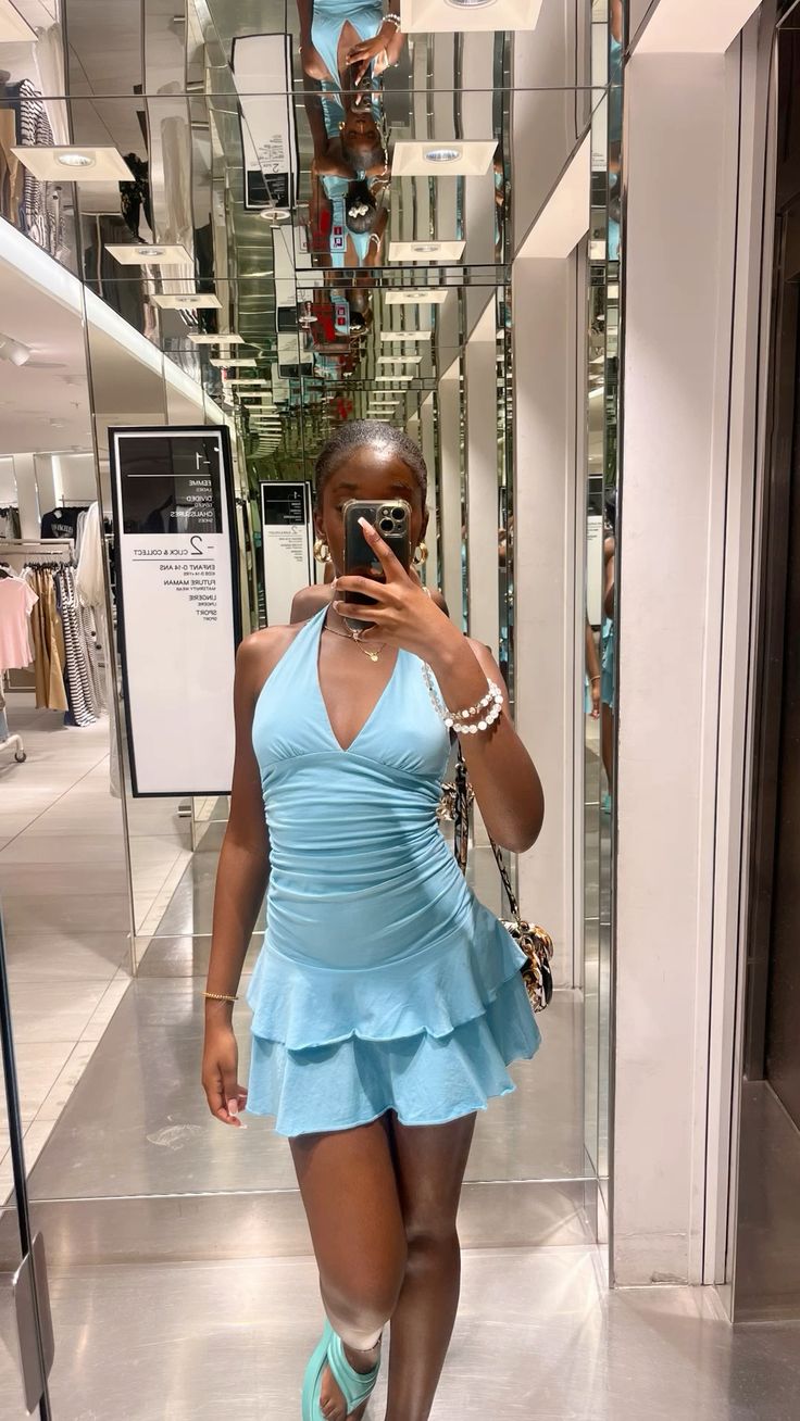 Pretty Pleated Halter Neck Mini Birthday Skirt Homecoming Dress Secondary image