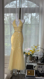 Pretty Yellow Sequin Halter Neck Backless Mermaid Formal Prom Dress
