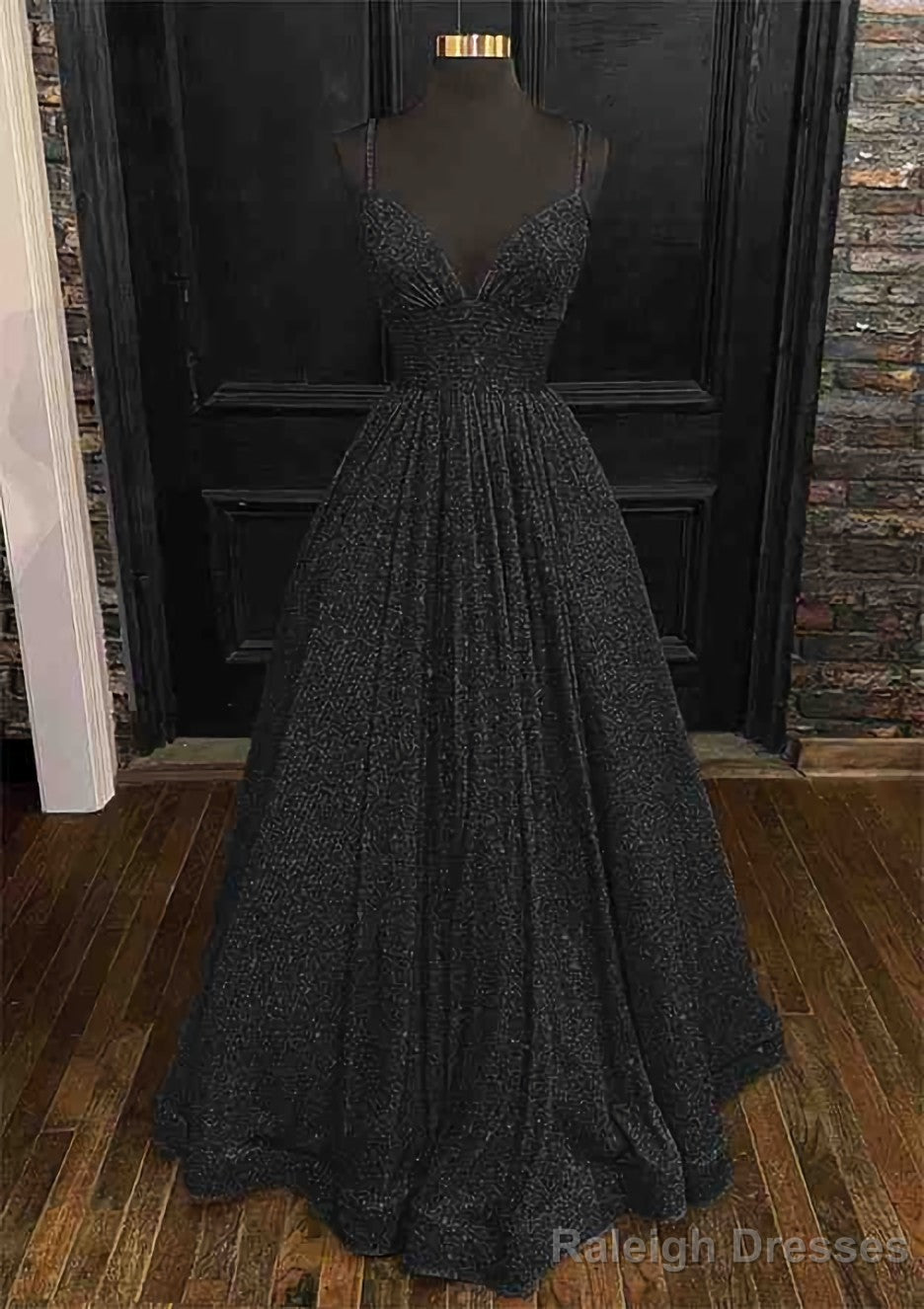 Princess A-line V Neck Spaghetti Straps Long/Floor-Length Sequined Prom Dresses With Pleated