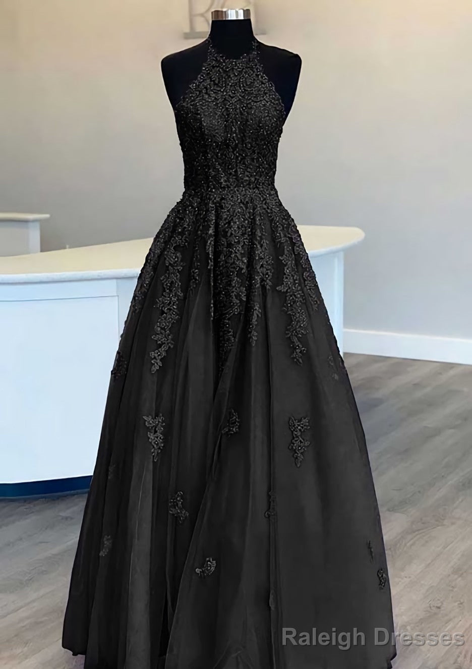 Princess Halter Long Dress Floor Length Lace Tulle Prom Dress With Appliqued Beading