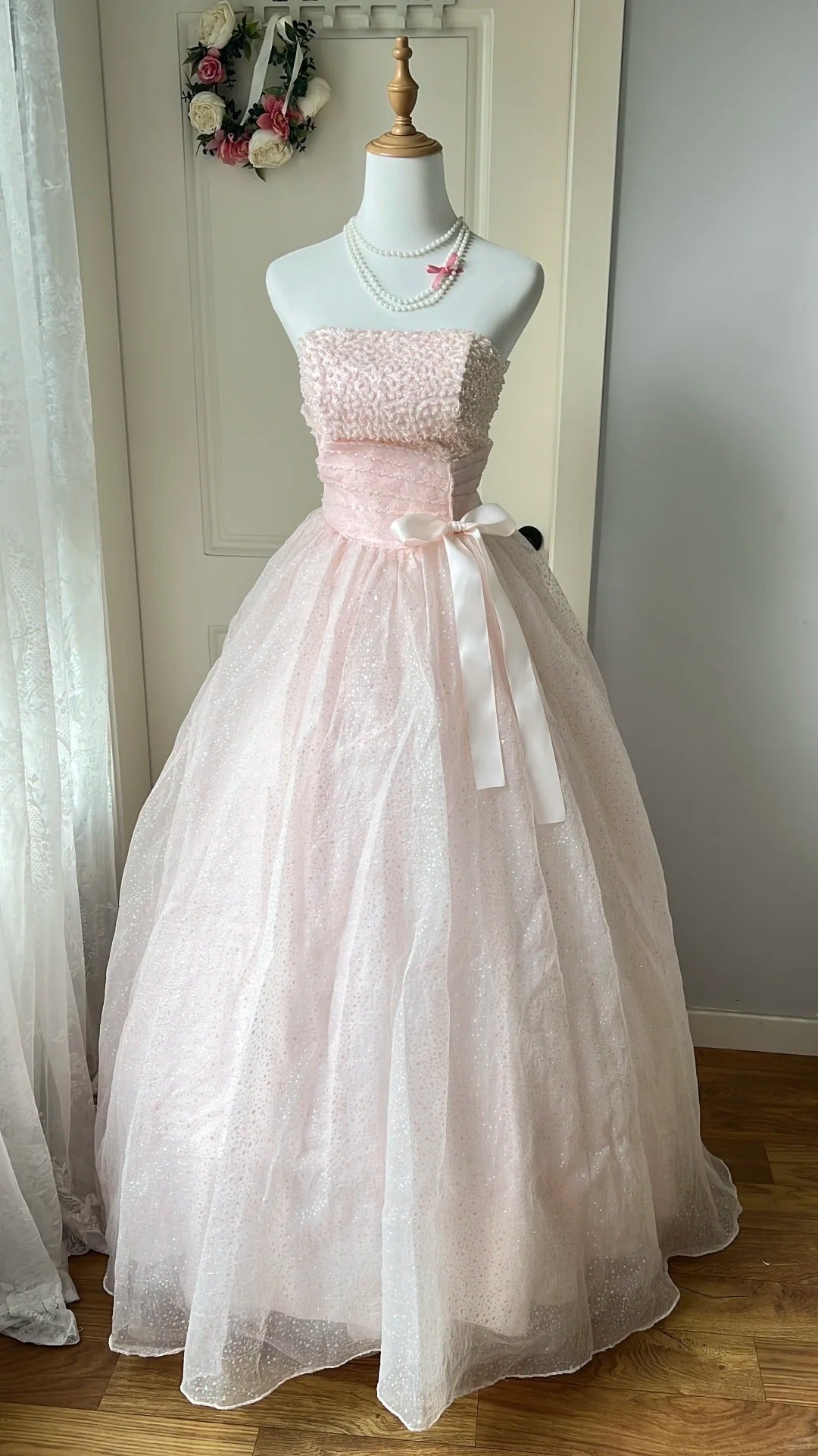 Princess Pink Strapless Bow Sequined Tulle Ball Gown Prom Dress Sweet 16 Dress Secondary image