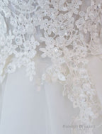 Princess Wedding Dress Ball Gown Lace V Neck Sleeveless Floor Length Bridal Gown