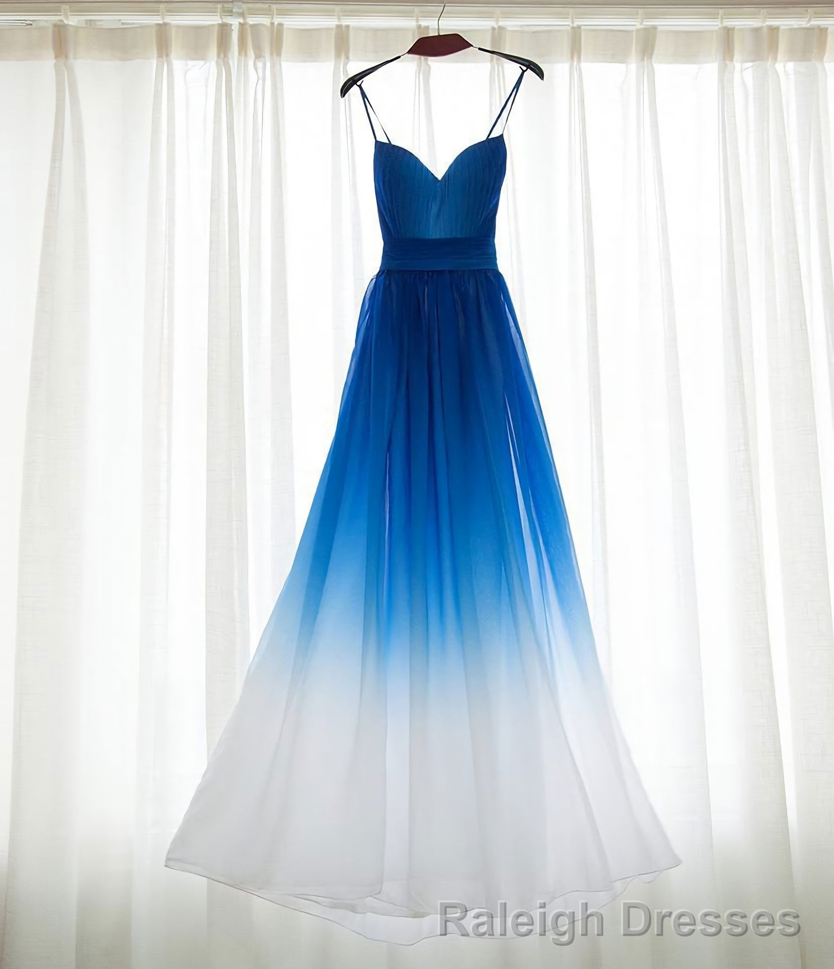 Spaghetti Strap Royal Blue Ombre Long Chiffon Royal Blue Ombre A Line Sweetheart Prom Dresses Secondary image