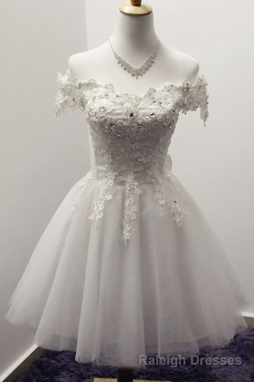 2026 Off Shoulder Lace Lovely Elegant Romantic Prom Dresses Secondary image