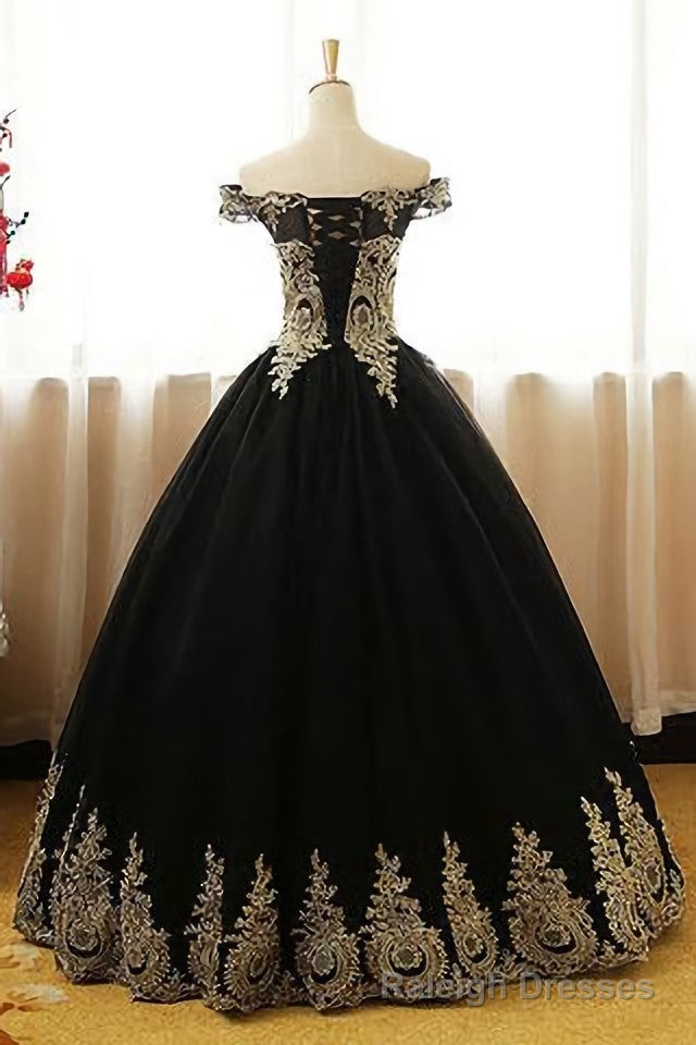 Black Appliques Long Black Prom Dresses
