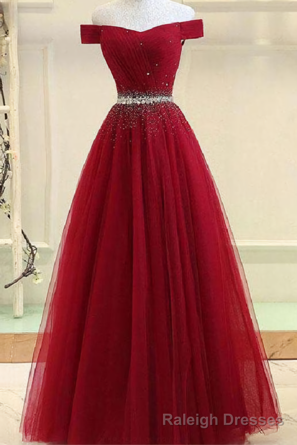 A Line Burgundy Off The Shoulder Lace Up Tulle Sweetheart Long Prom Dresses Main image
