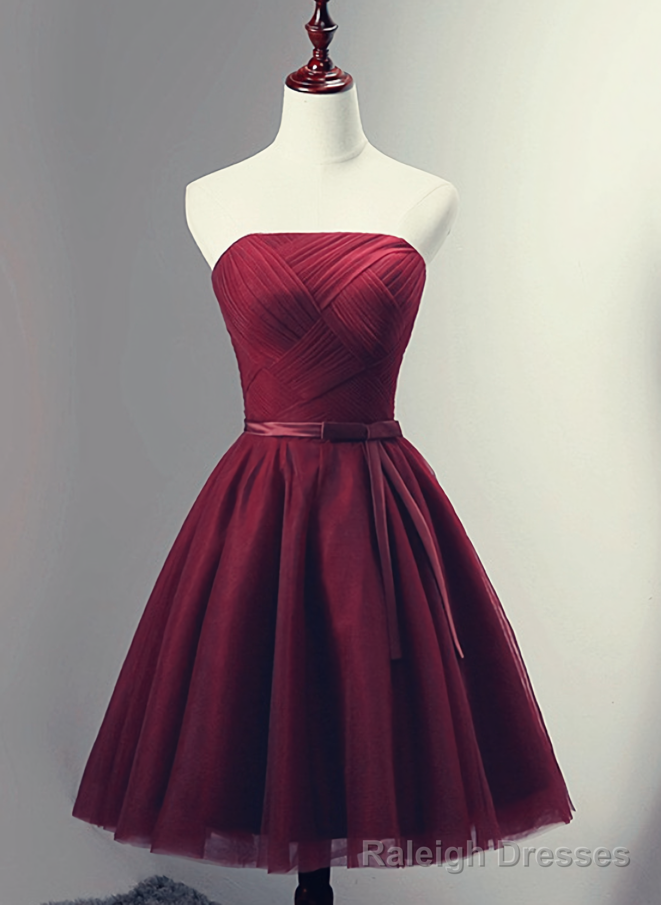 Beautiful Burgundy Knee Length Lace Up Tulle Prom Dress, Homecoming Dress, Short Prom Dress Main image