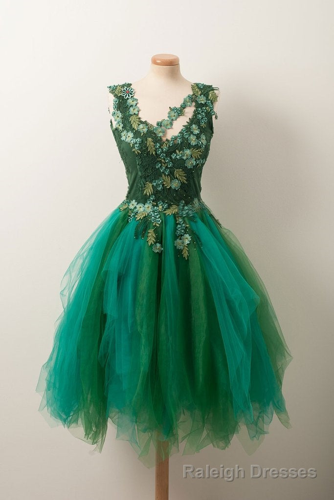 Unique V Neck Green Tulle Lace Short Prom Dress, Green Homecoming Dress Main image
