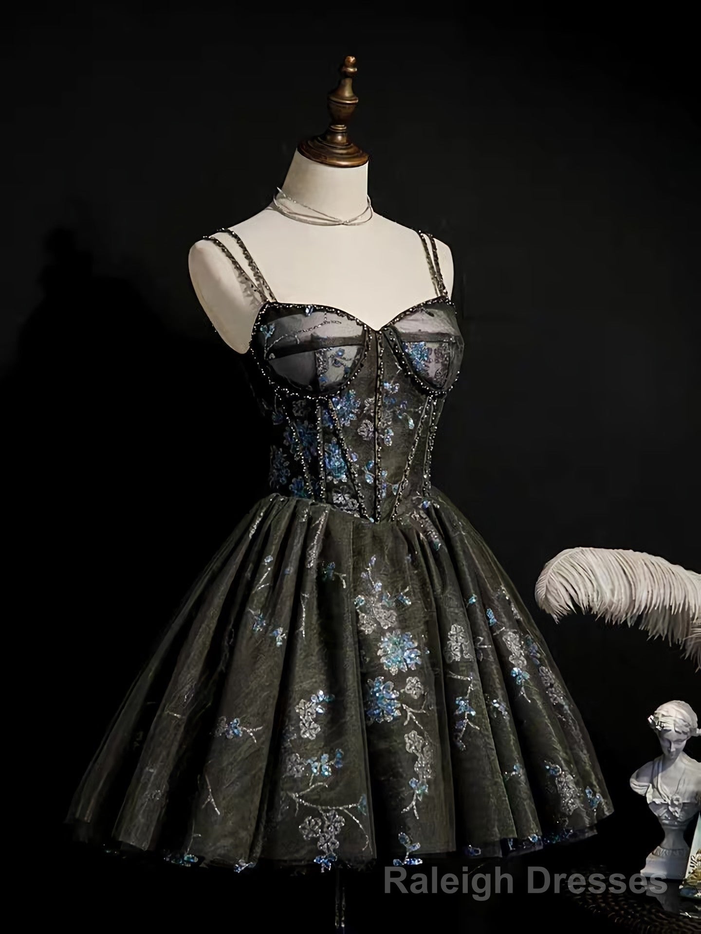 Homcoming sequins halter short temperament noble lady homcoming custom made Evening Dresses Secondary image