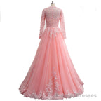 of Appliques long neck O a line long veils Prom Dresses