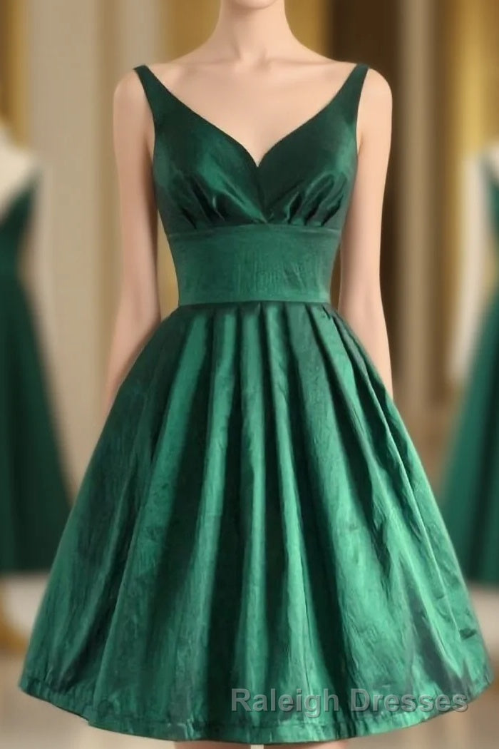 V Neck Green Short Handmade Charming Homecming Simple Homecoming Dresses Main image