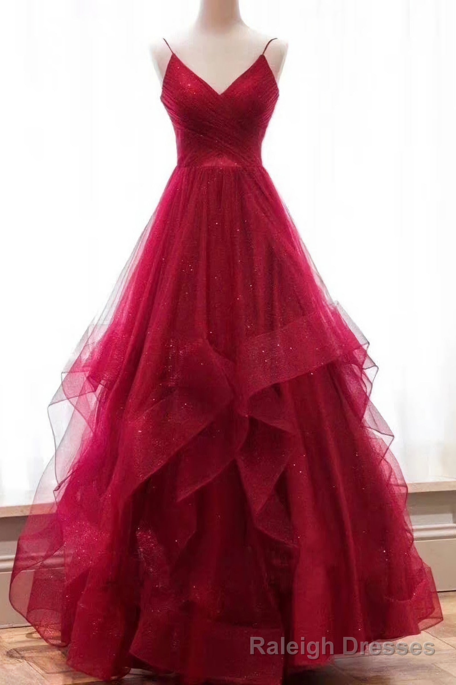 2025 A Line Red Sweetheart Tulle Layered Long Prom Dresses Main image