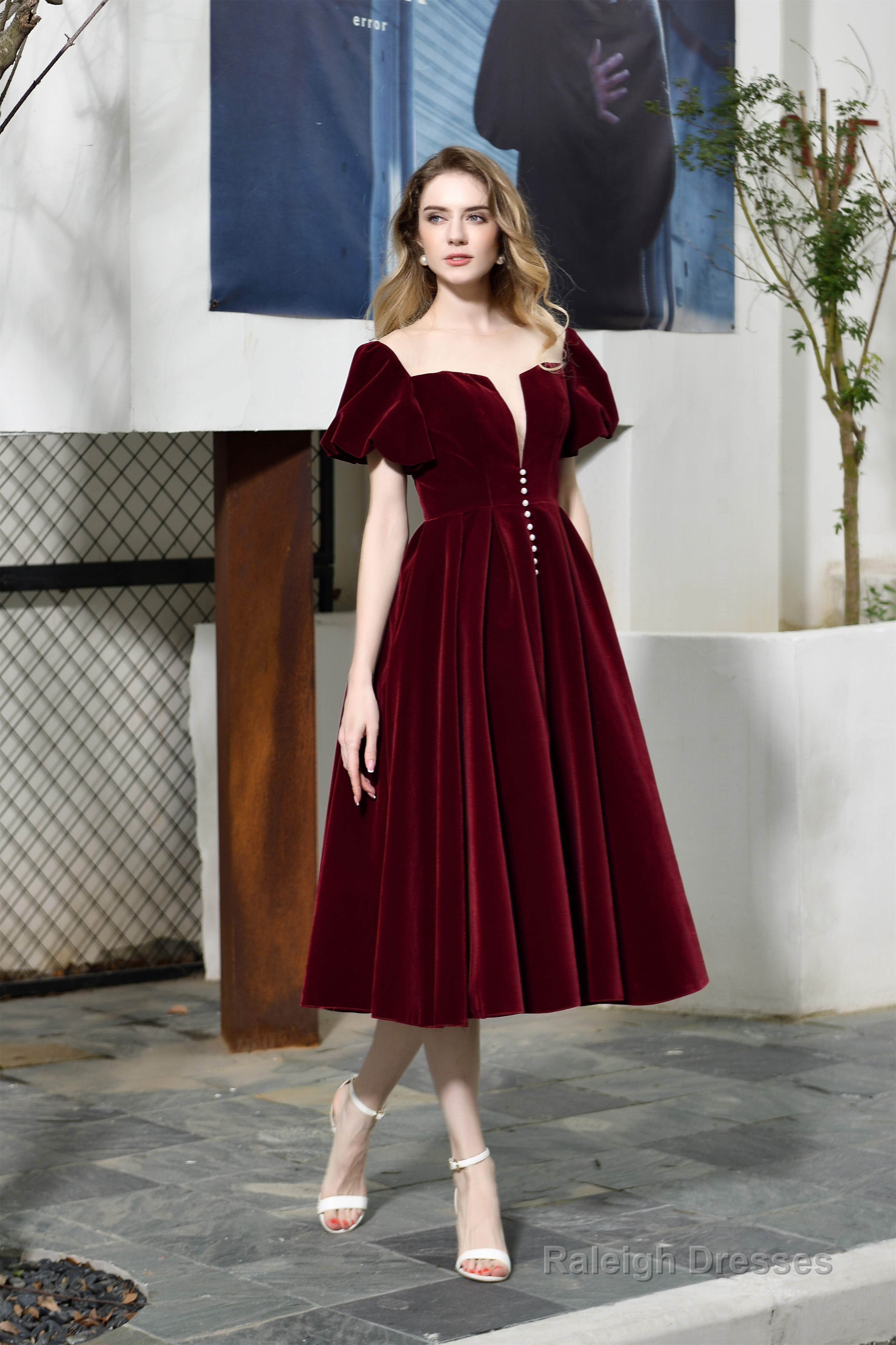 Puff Sleeve Ankle Length Velvet Deep V-Neck Vintage Prom Dresses Main image