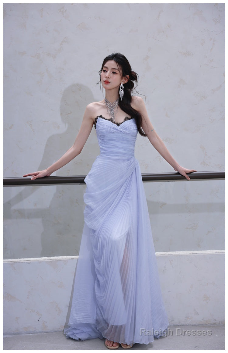 Purple A-Line Strapless Chiffon Pleated Prom Dresses Long Chic Lace Graduation Prom Dresses