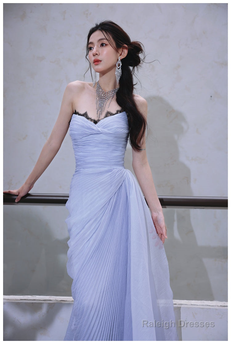Purple A-Line Strapless Chiffon Pleated Prom Dresses Long Chic Lace Graduation Prom Dresses
