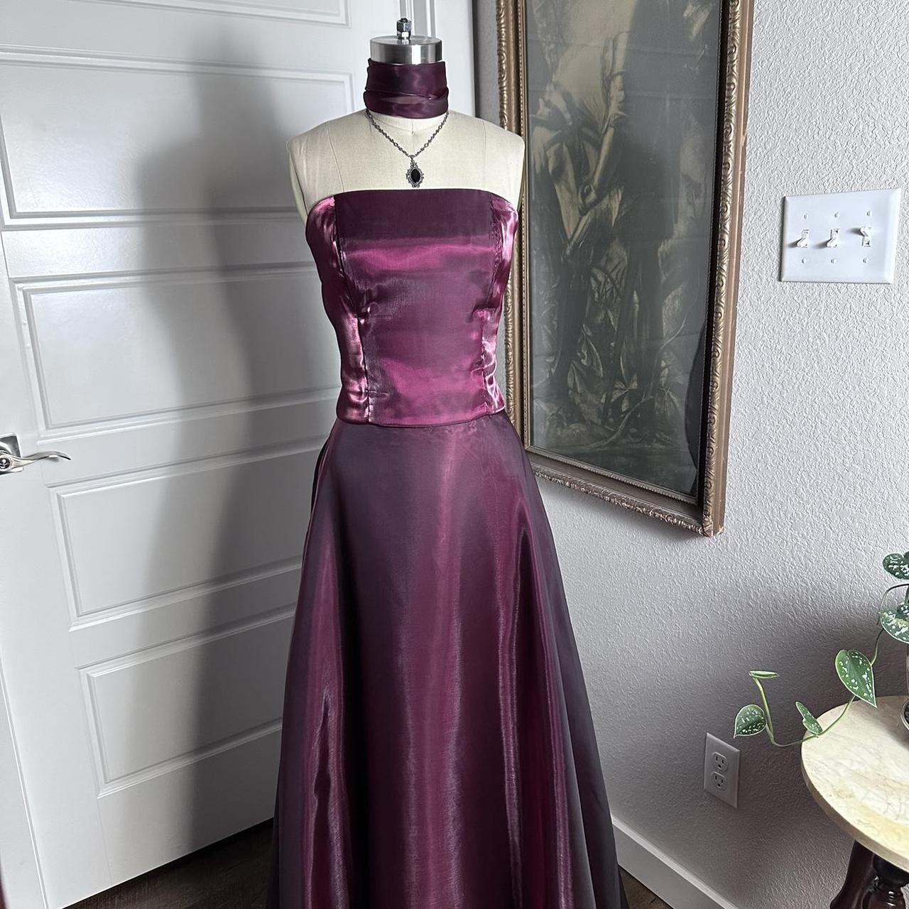 Purple Elegant Vintage Fashion Long Tulle Prom Dress Evening Gown Party Dress