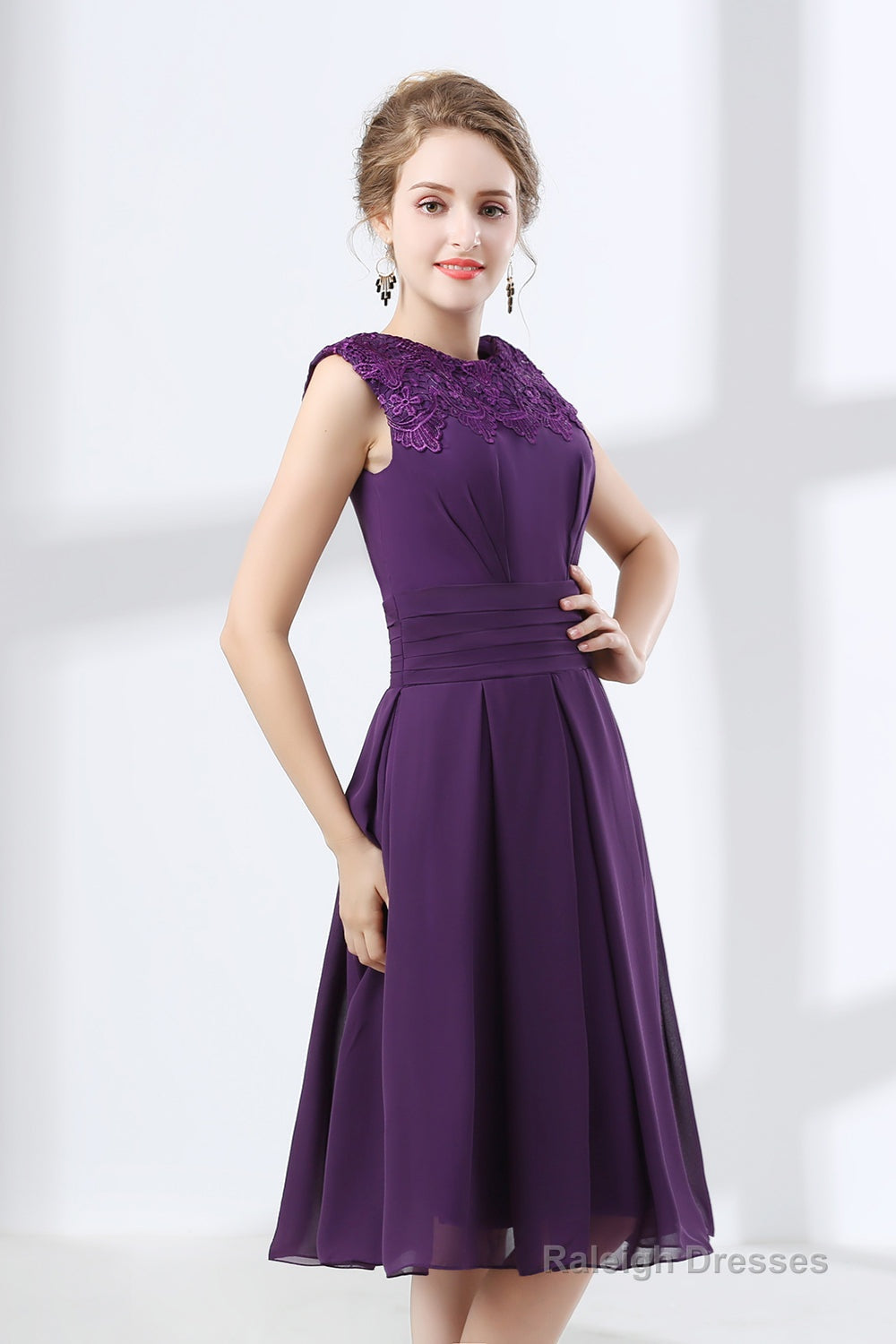 Lace Beaded Sleeveless A Line Chiffon Bridesmaid Dresses