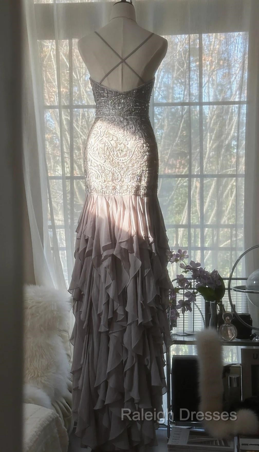 Purple Spaghetti Strap Bodycon Open Back Chiffon Sequin Long Prom Dress Adult Ceremony Dress With Appliques