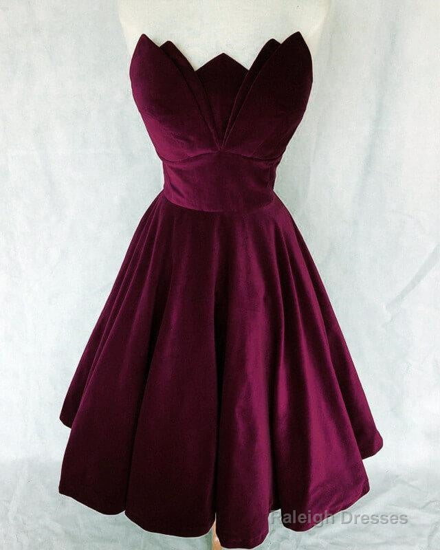 Purple Velvet Strapless Party Dress Secondary image