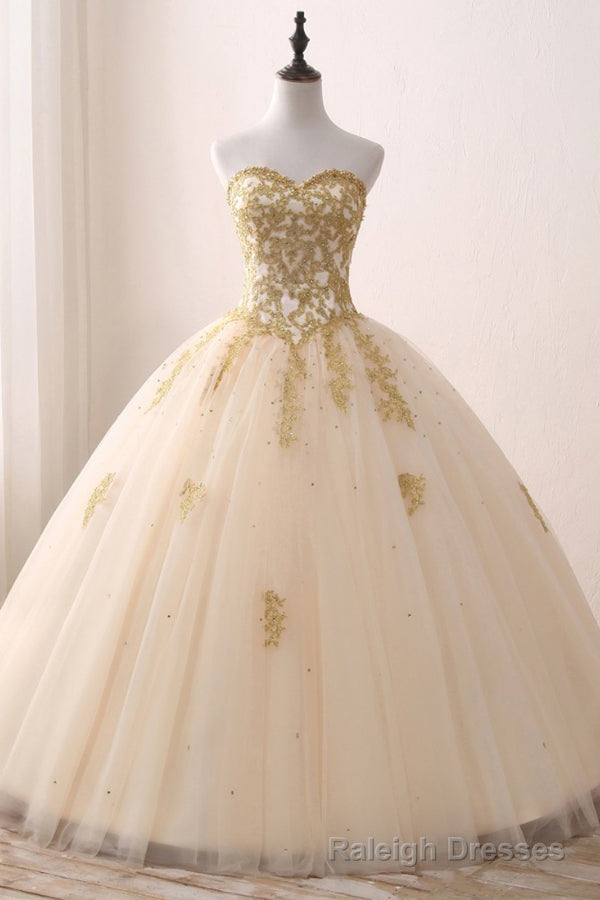 Quinceanera Dress Ivory Ball Gown Sweetheart Strapless Sleeveless Appliques Beading Prom Dresses Main image