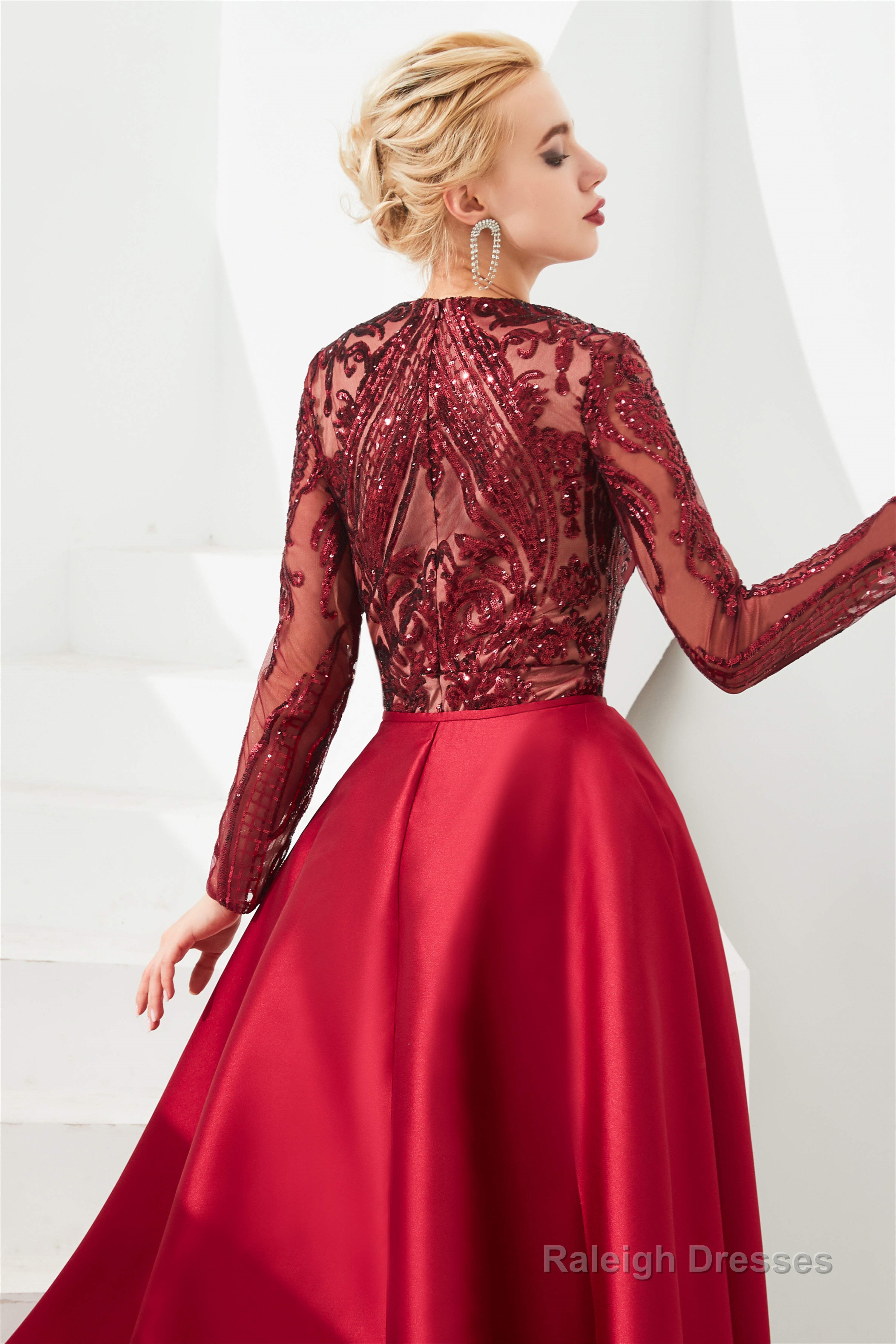 Long Sleeves Mermaid Detachable Train Prom Dresses with Train Sequined