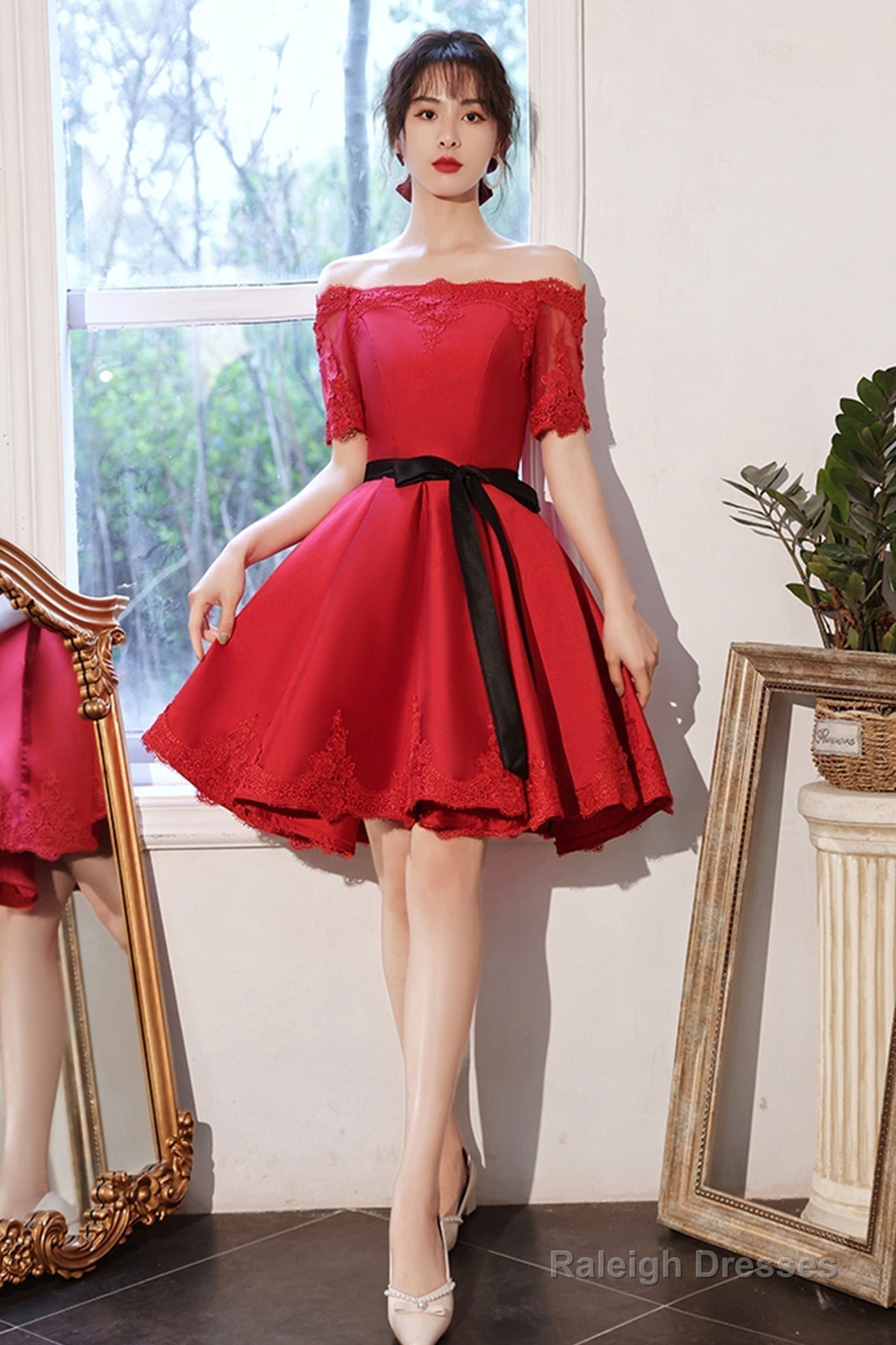 Red Satin Lace Short Prom Dress A-Line Prom Dress