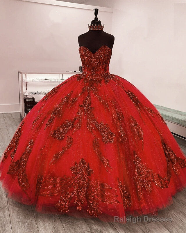 Red Sequin Embroidery Sweetheart Quinceanera Dresses Main image