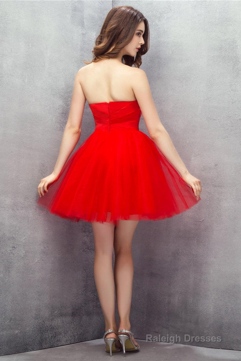 Red Sweetheart Tulle Short Mini Homecoming Dresses