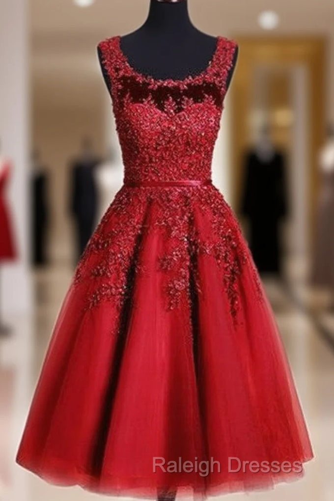 Red Tea Length Round Homecoming Dress Lace Applique Red Prom Dresses Vintage Style Prom Dresses Main image