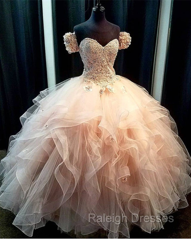 Removable Sleeves Lace Sweetheart Organza Ruffles Ball Gown Quinceanera Dresses