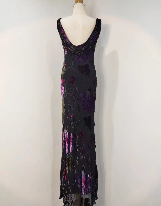 Retro Black Mermaid Neckline Embroidered Floral Backless Chiffon Long Formal Prom Dress