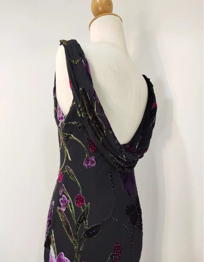 Retro Black Mermaid Neckline Embroidered Floral Backless Chiffon Long Formal Prom Dress
