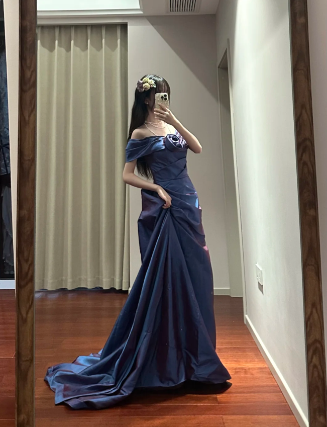 Retro Elegant Blue-Purple Off-Shoulder Hand-Pleated Satin Formal Prom Dress