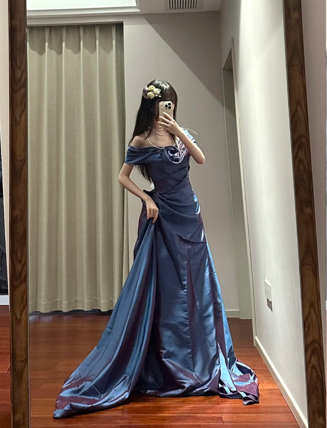 Retro Elegant Blue-Purple Off-Shoulder Hand-Pleated Satin Formal Prom Dress