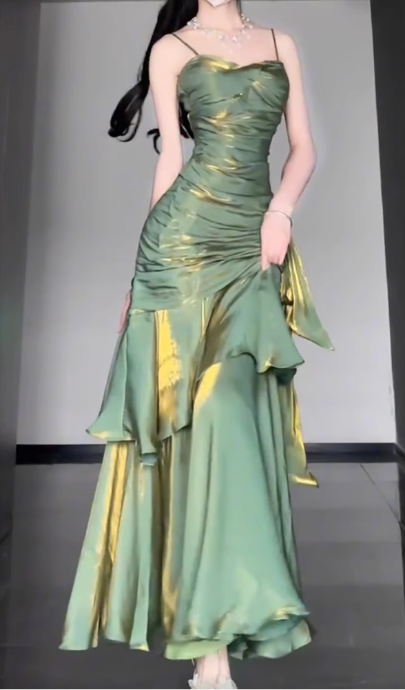 Retro Mermaid Spaghetti Straps Green Prom Dress Birthday Outfits With Flower Secondary image