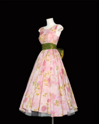 Retro Pink Floral Print A-Line Round Neck Bow Waist-Cinching Long Formal Prom Dress