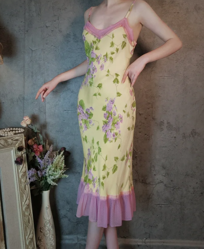Retro Yellow-Based Purple Floral Mermaid Spaghetti Strap V-Neck Chiffon Formal Prom Dress Secondary image