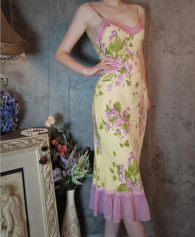 Retro Yellow-Based Purple Floral Mermaid Spaghetti Strap V-Neck Chiffon Formal Prom Dress