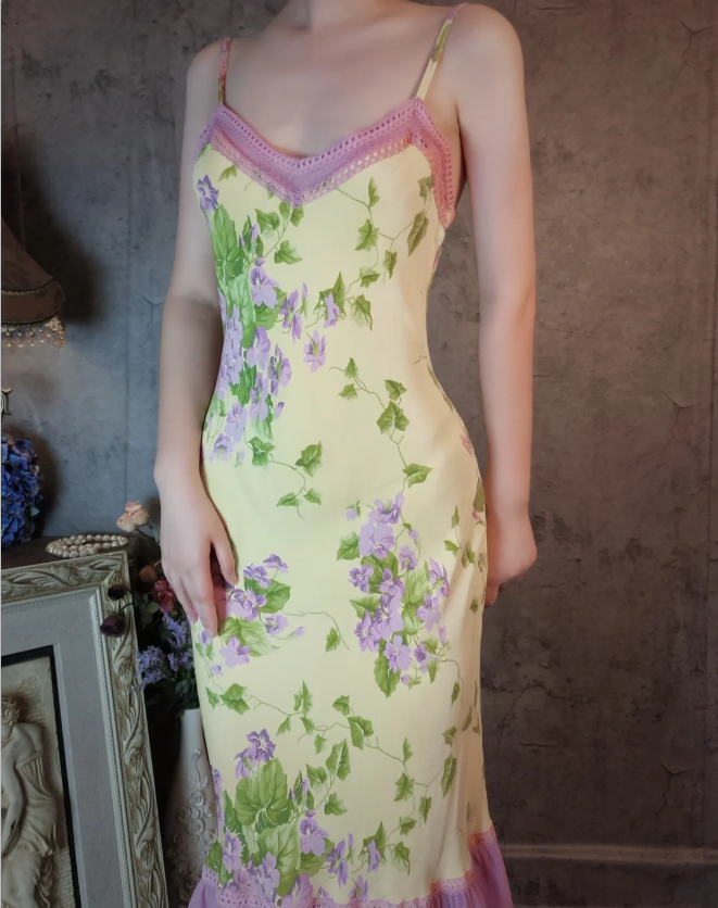 Retro Yellow-Based Purple Floral Mermaid Spaghetti Strap V-Neck Chiffon Formal Prom Dress